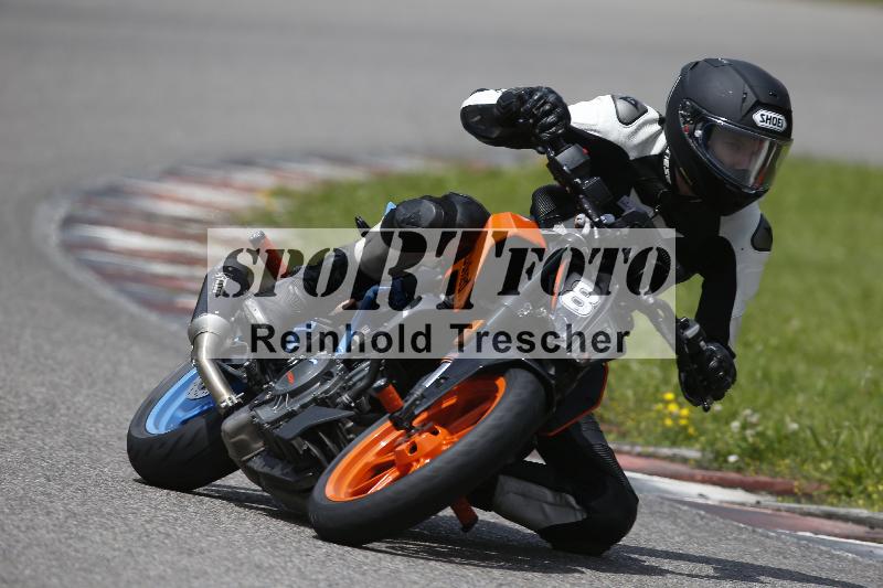 /Archiv-2024/29 12.06.2024 MOTO.CH Track Day ADR/Gruppe blau/8